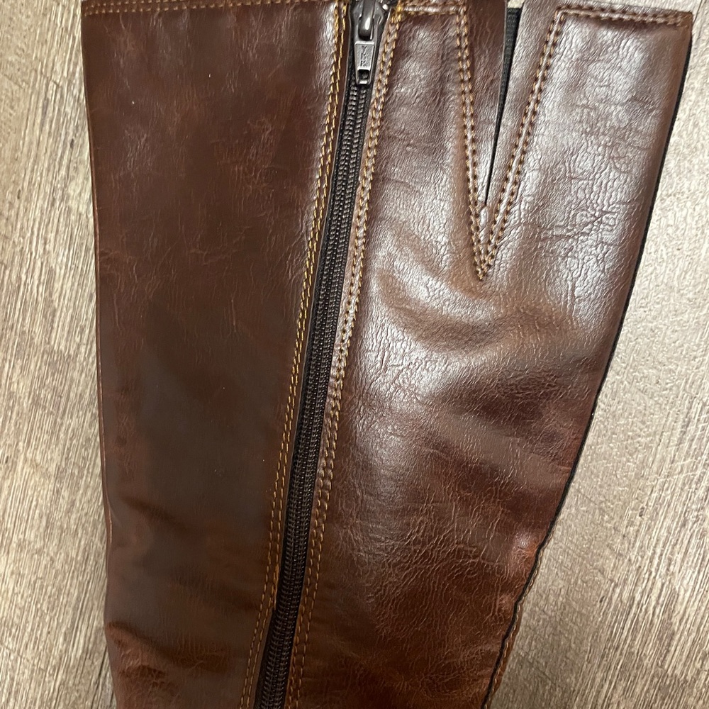 boc Brown to the Knee Boots with Buckle Detail size 11 - Picture 11 of 11
